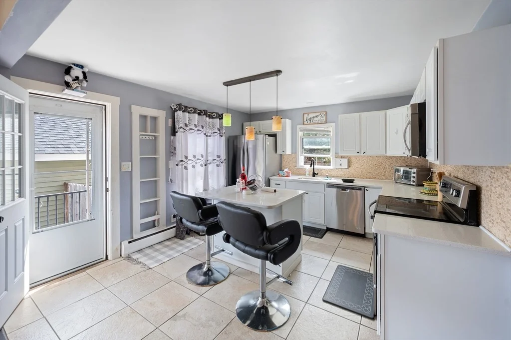 Photo of 34 Bouchard Ave