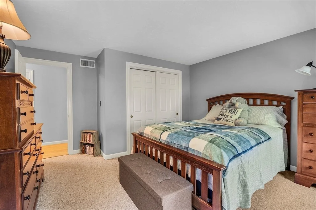 Photo of 178 Warren Rd