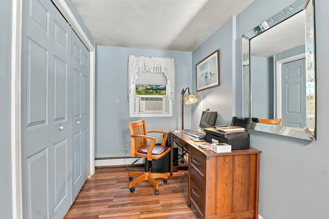 Photo of 10 Flaxfield Road
