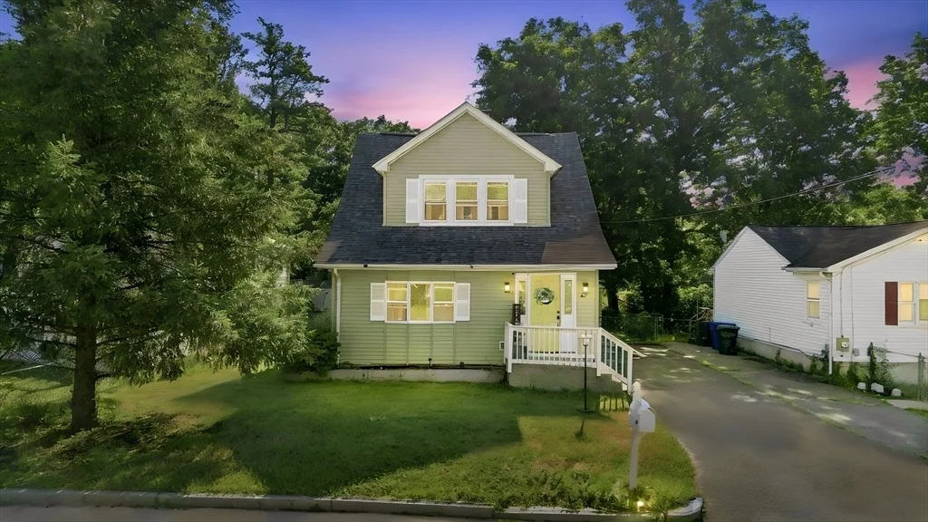 Photo of 87 Lakevilla Ave