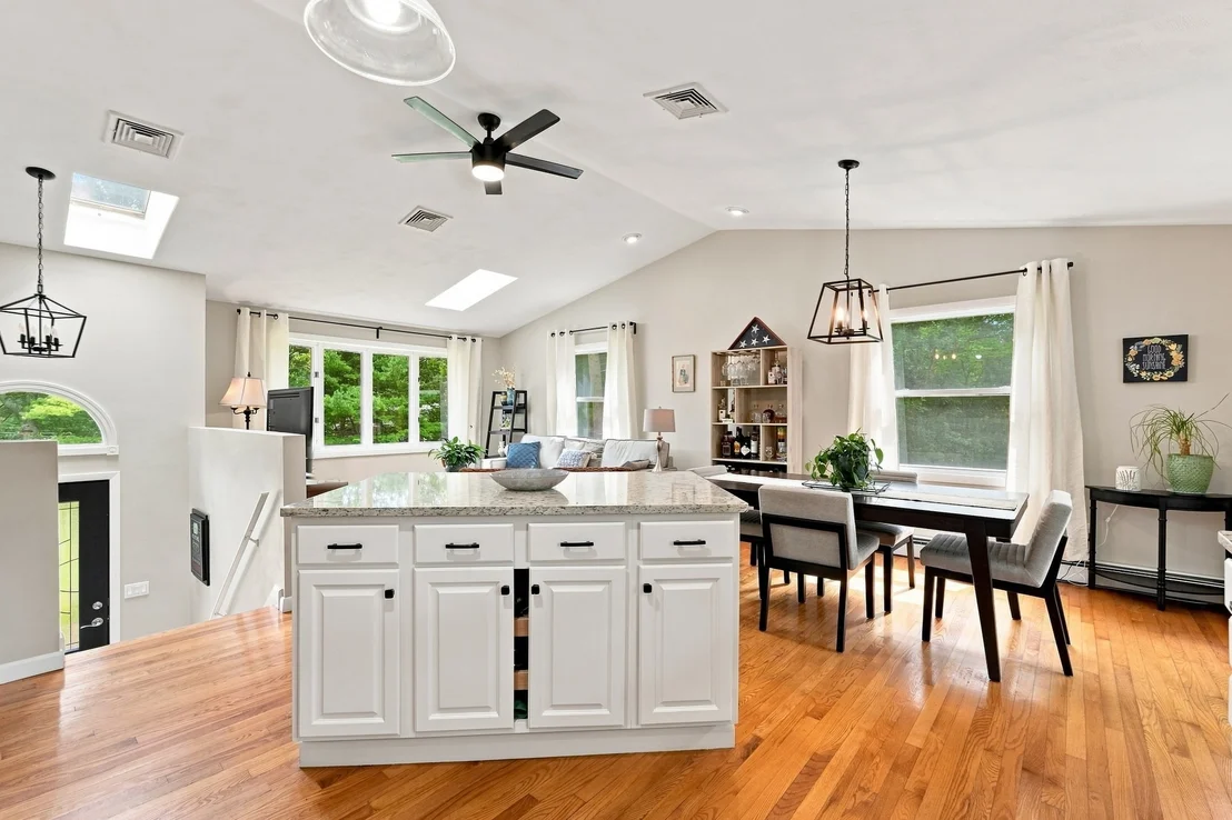 Photo of 32 Mountaindale Rd