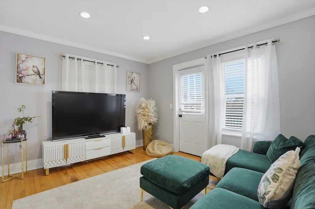 Photo of 23 Dryden Street