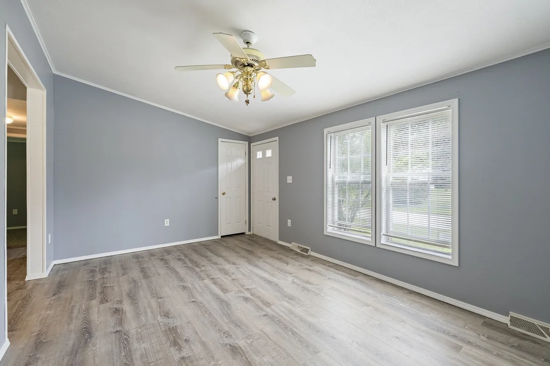Photo of 21 Fox Run
