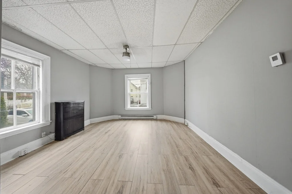 Photo of 70 Pleasant St