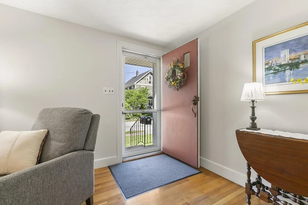 Photo of 8 Ames Street