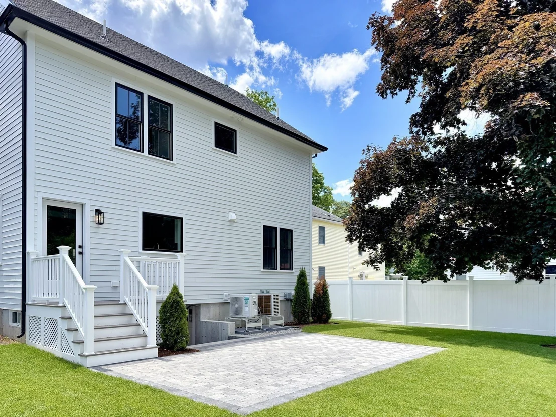 Photo of 6 Intervale Rd