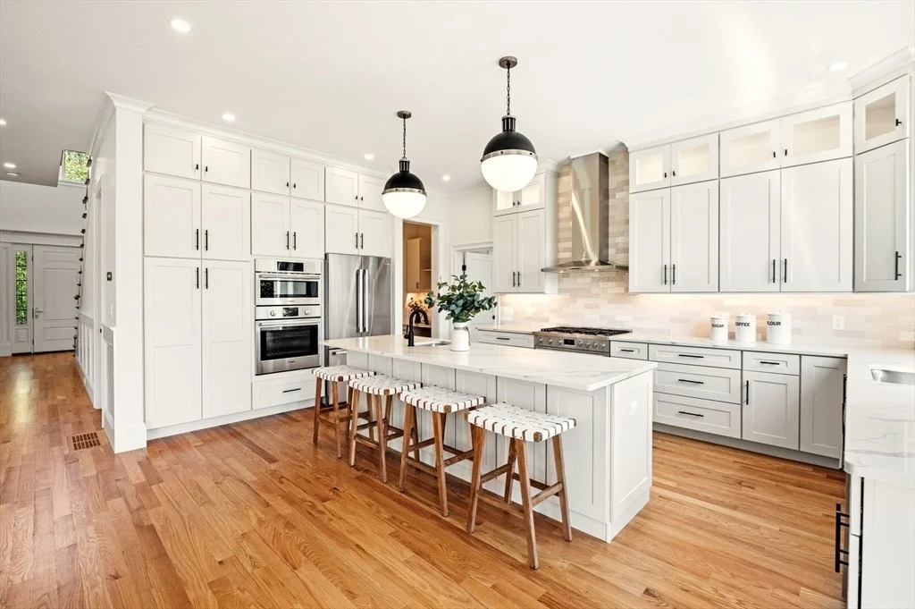 Photo of 333 Perkins Row