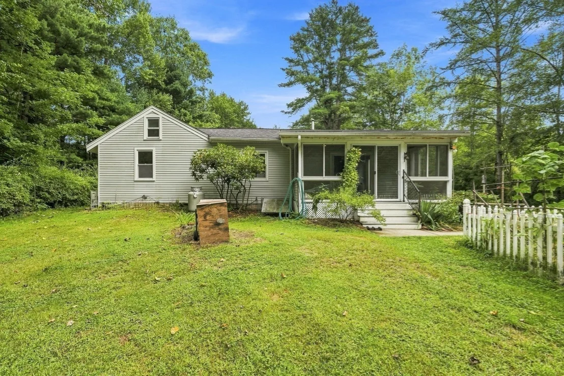 Photo of 241 Warren Wright Rd