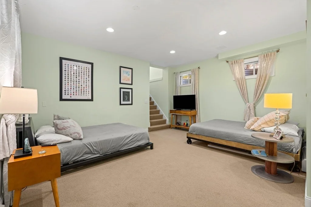Photo of 17 Fenmere Avenue