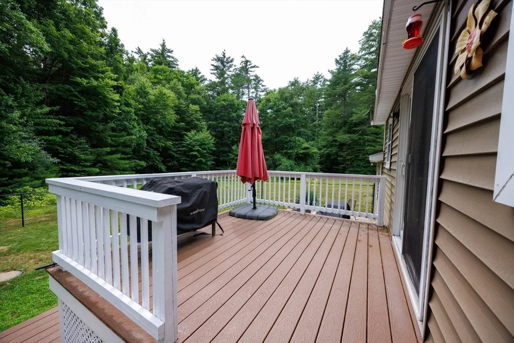 Photo of 142 Squannacook Rd