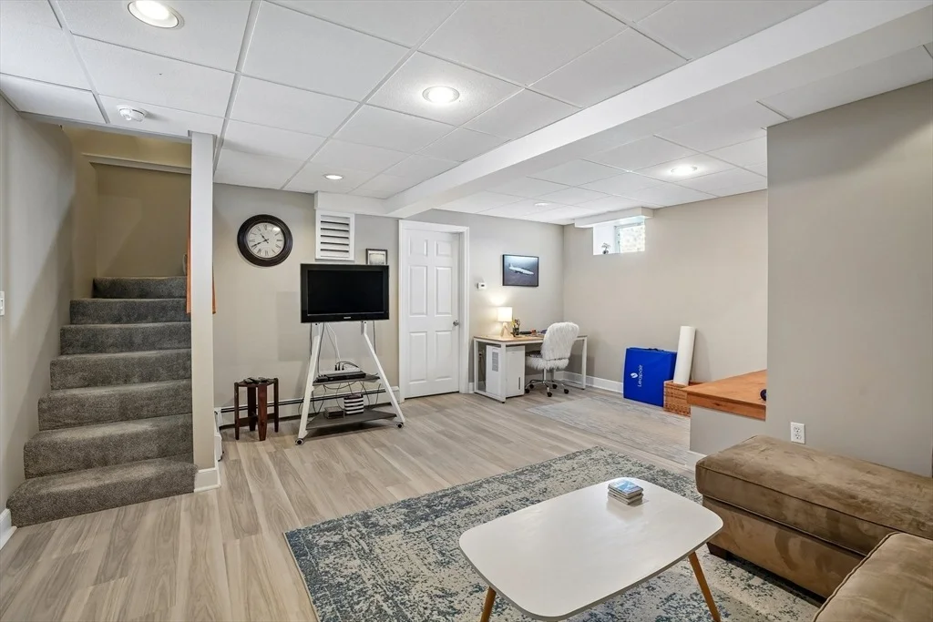 Photo of 12 Hawley Rd