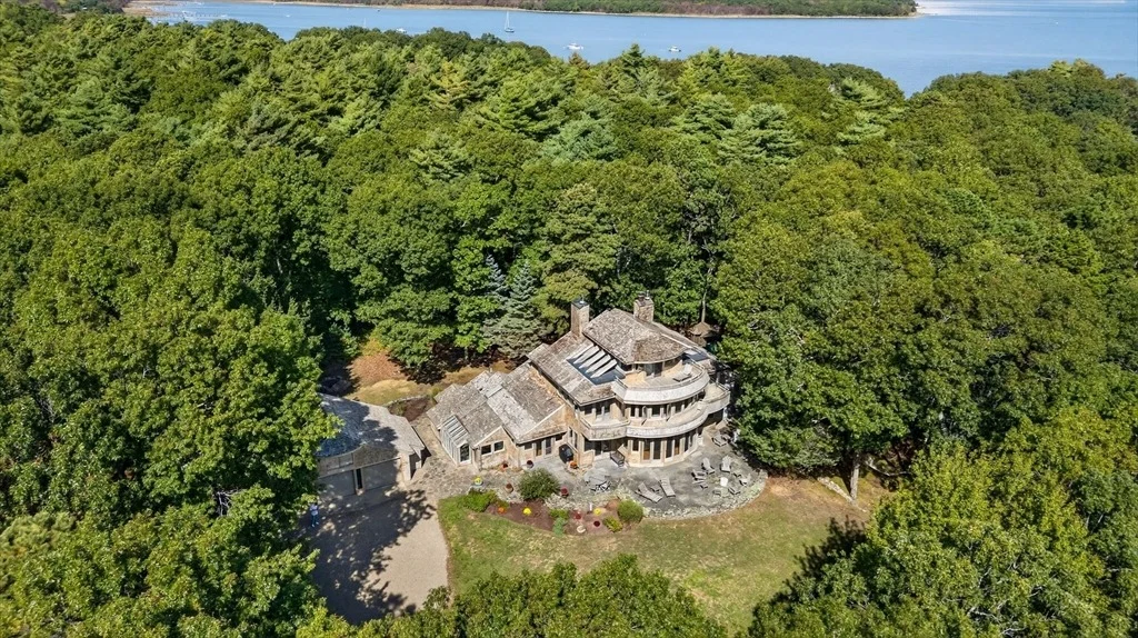 Photo of 91 Piney Point Rd