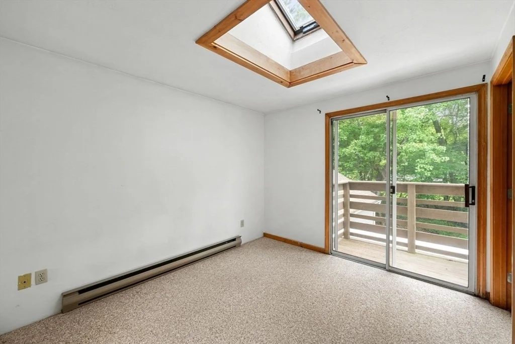 Photo of 52 Richard Rd