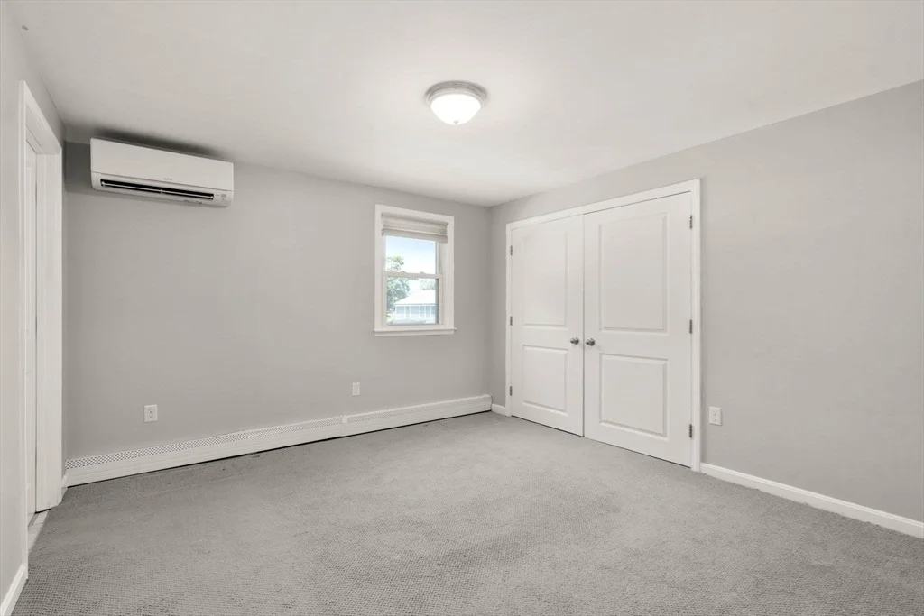 Photo of 38 Overlook Rd