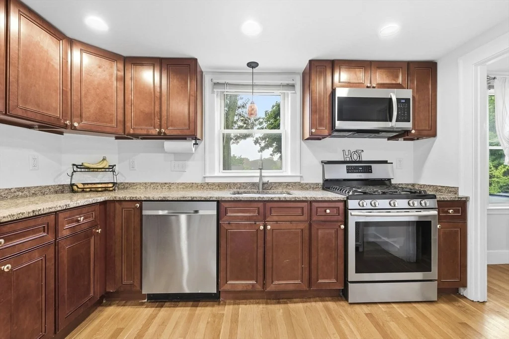 Photo of 78 Range Ave