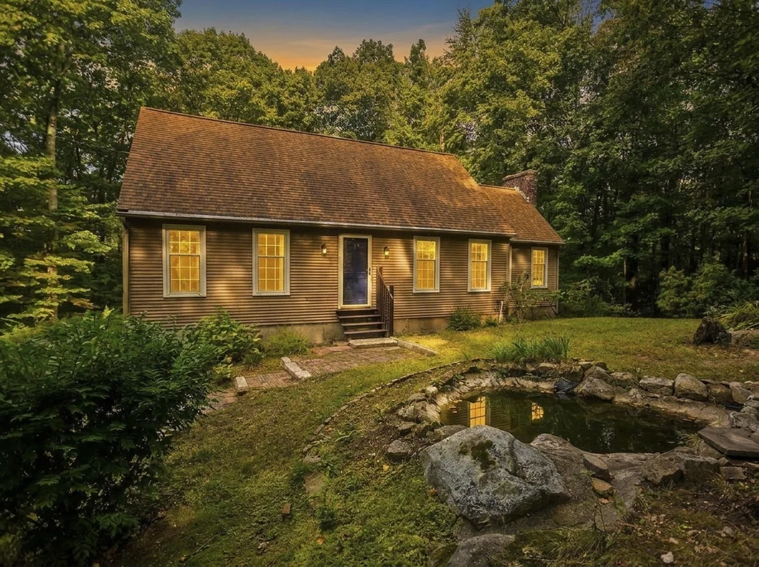 Photo of 323 Bennett Rd.