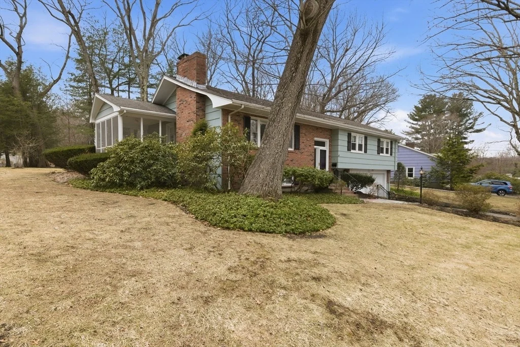 Photo of 18 Baskin Road