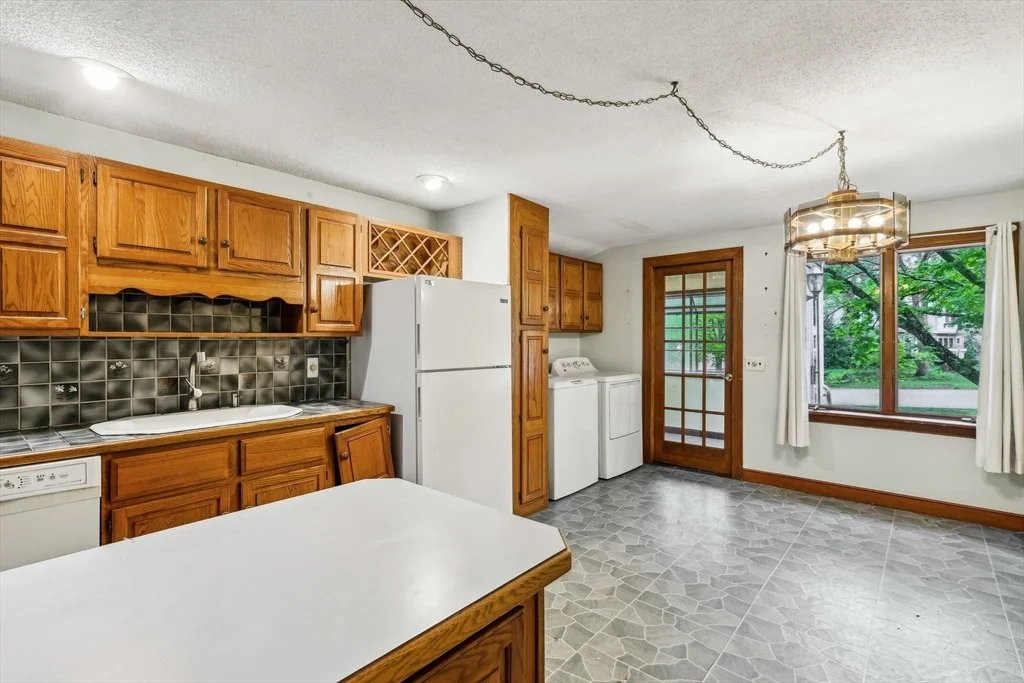 Photo of 24 Richard Dr