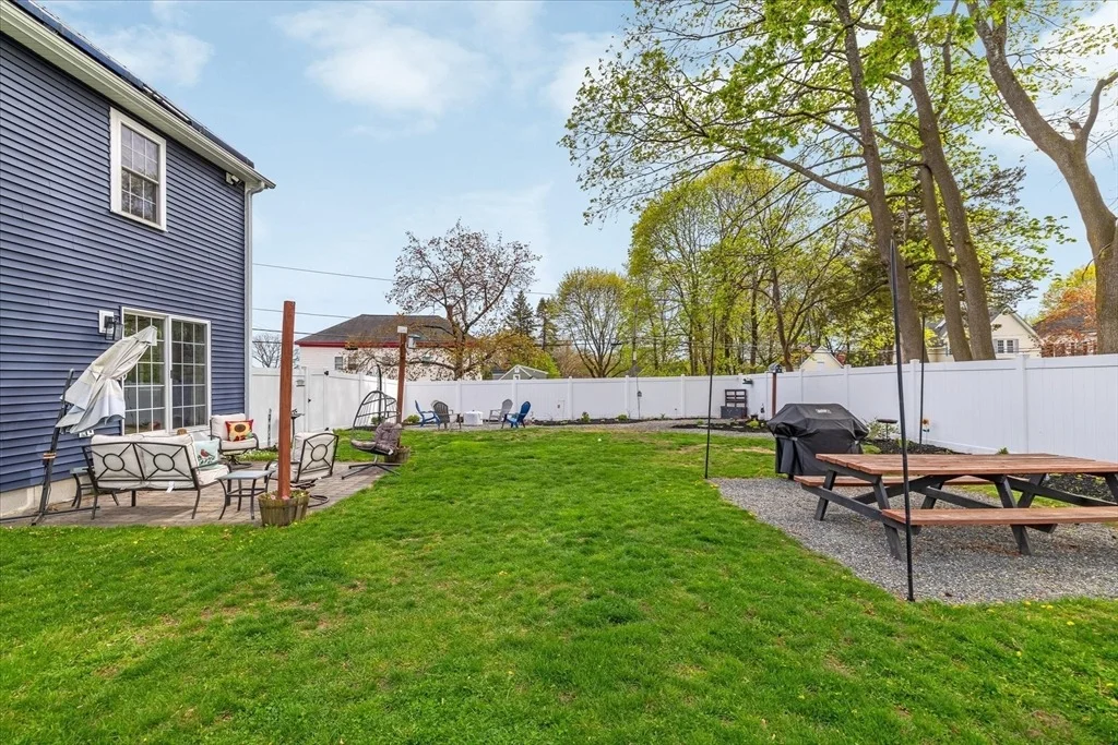 Photo of 200 Greeley St