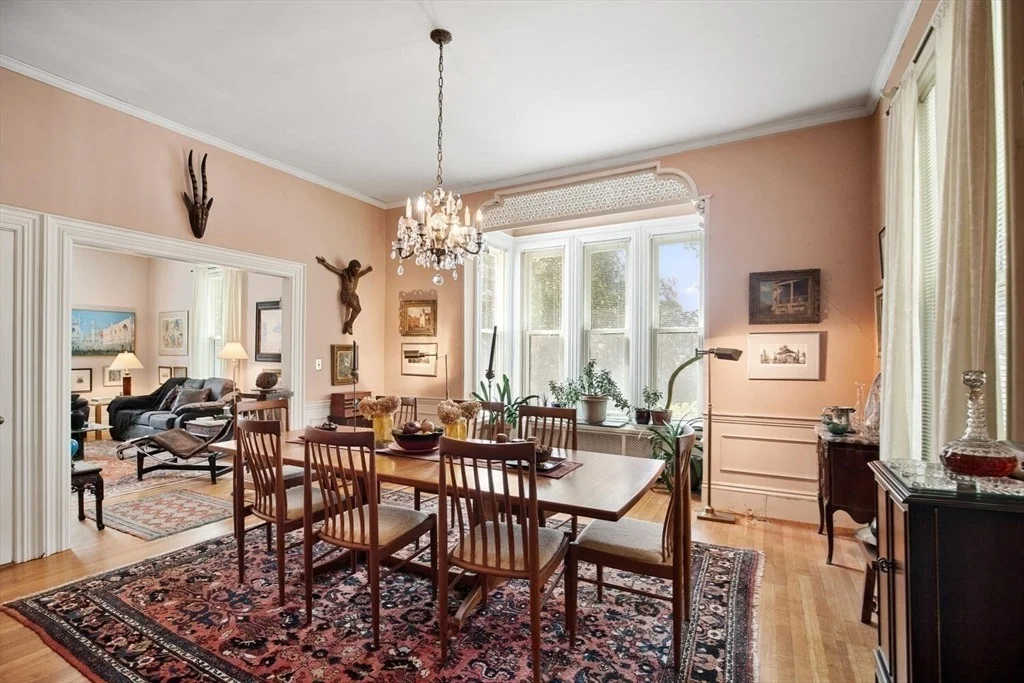 Photo of 41 Dearborn St