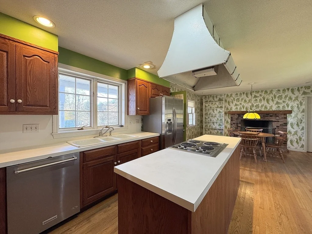 Photo of 696 Bernardston Road