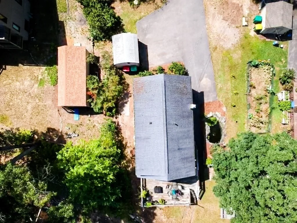 Photo of 111 King Philip Rd