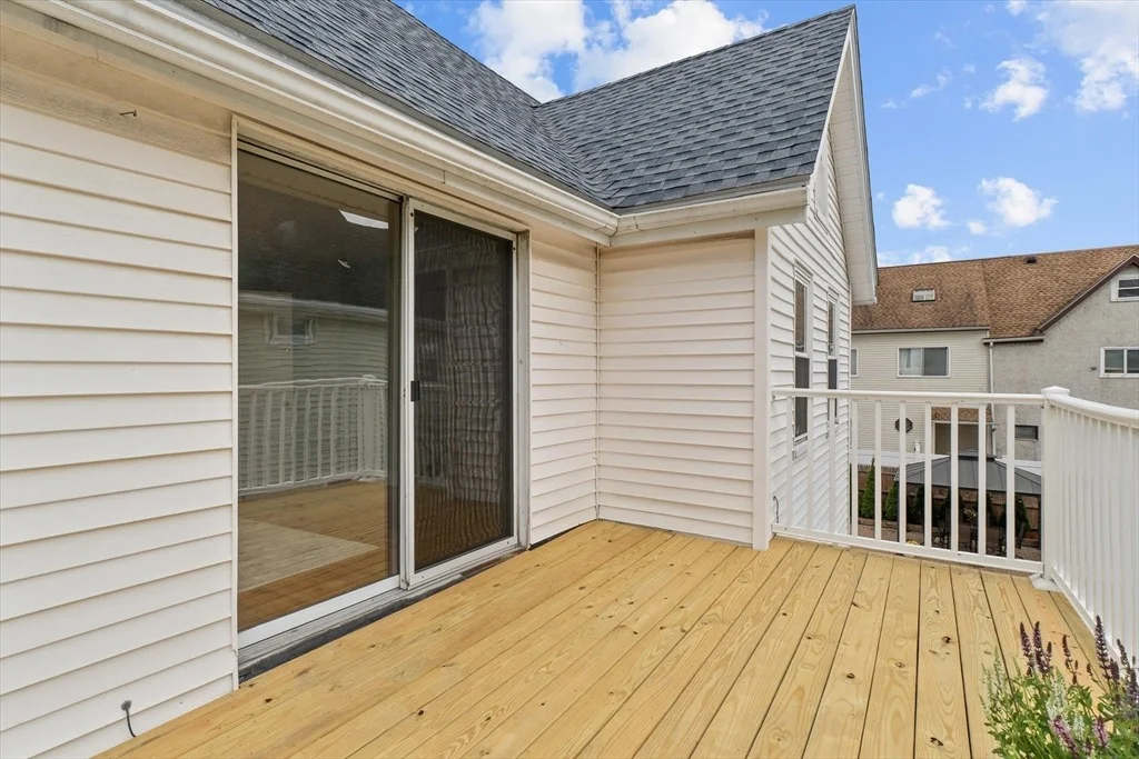Photo of 155 Bradford St