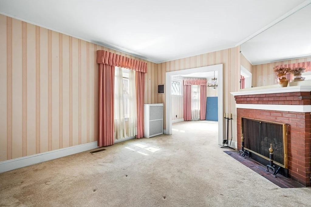 Photo of 273 Rogers St.