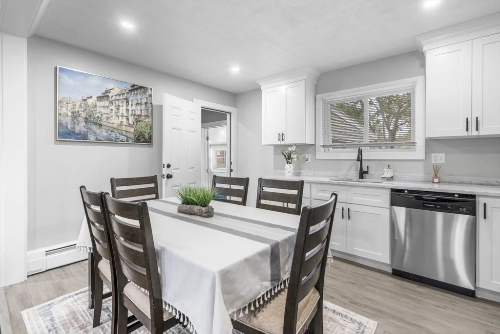 Photo of 92 Blue Bell Road