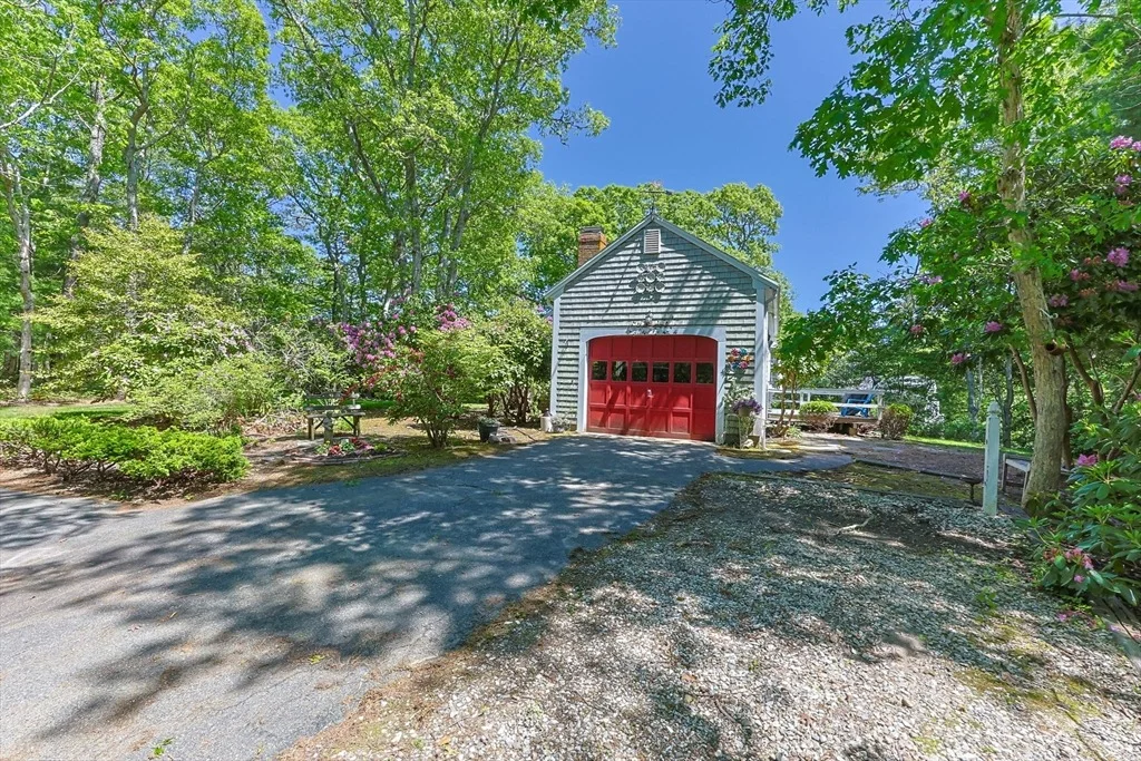 Photo of 160 Joe Long Rd