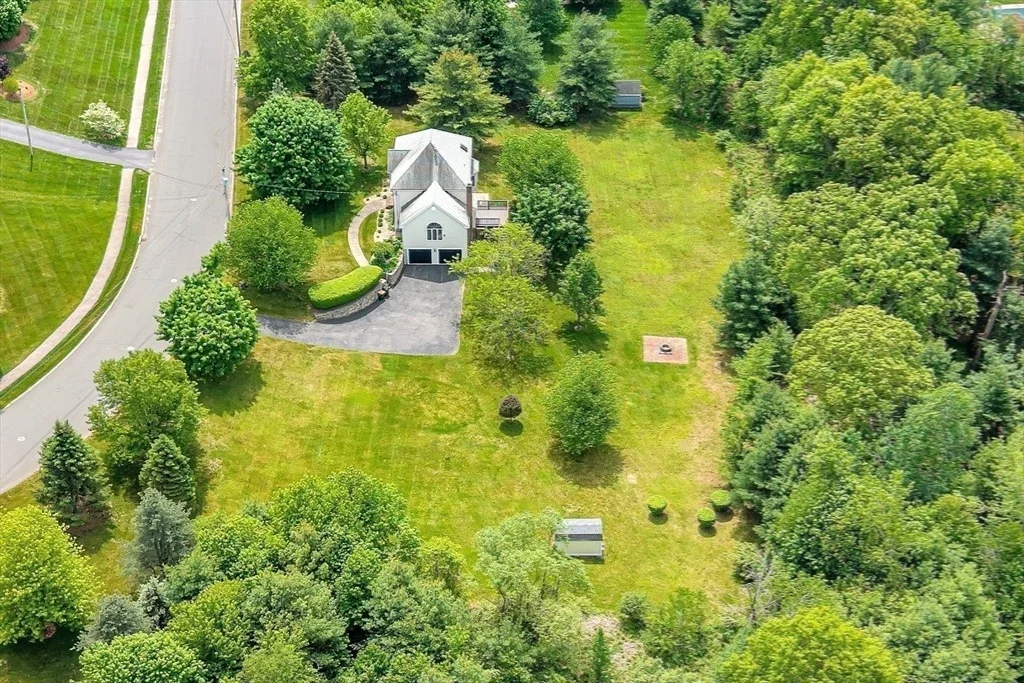 Photo of 83 Jefferson Rd