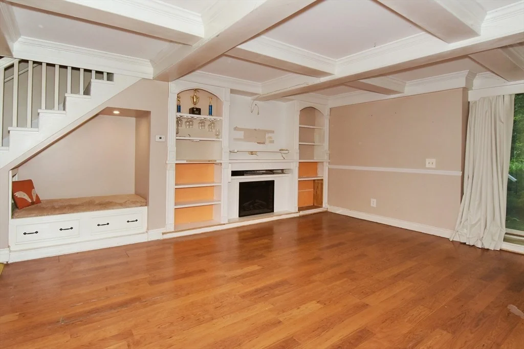 Photo of 357 Barre Rd