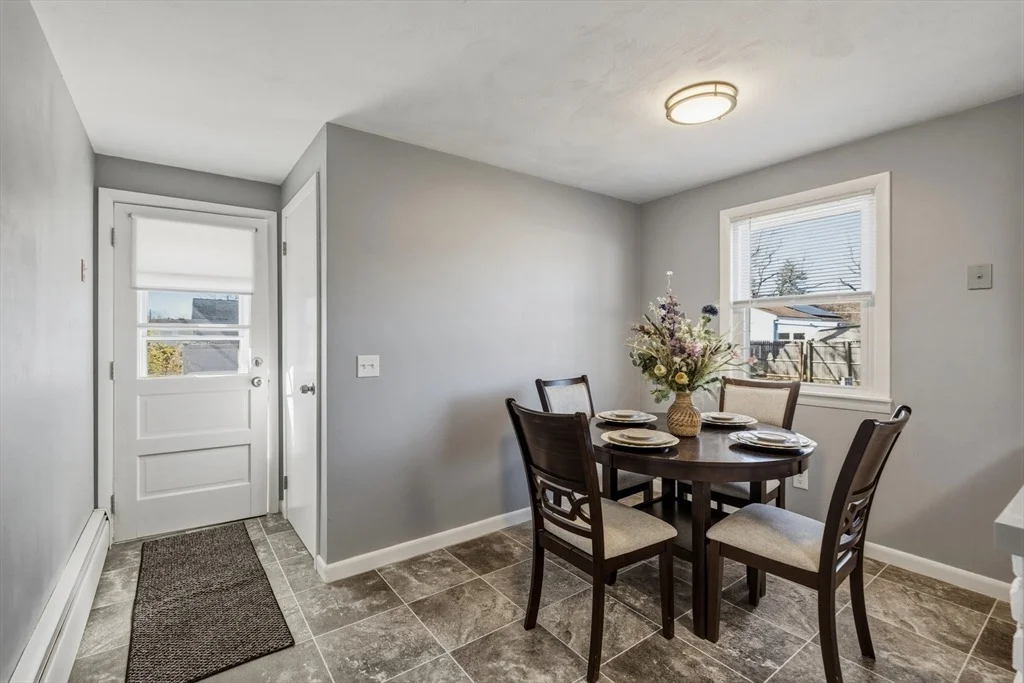 Photo of 46 Lakevilla Ave