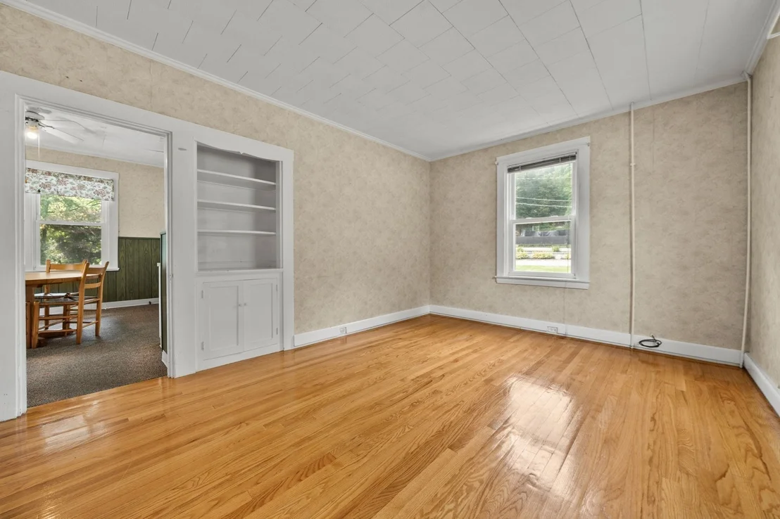 Photo of 76 Harrison Ave