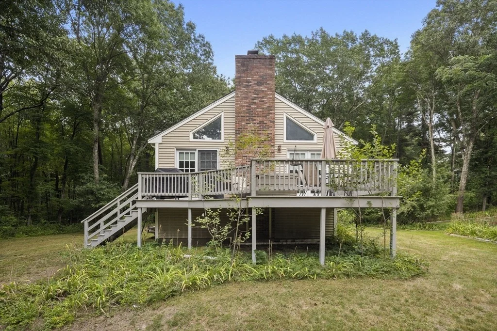 Photo of 55 Overlook Dr W