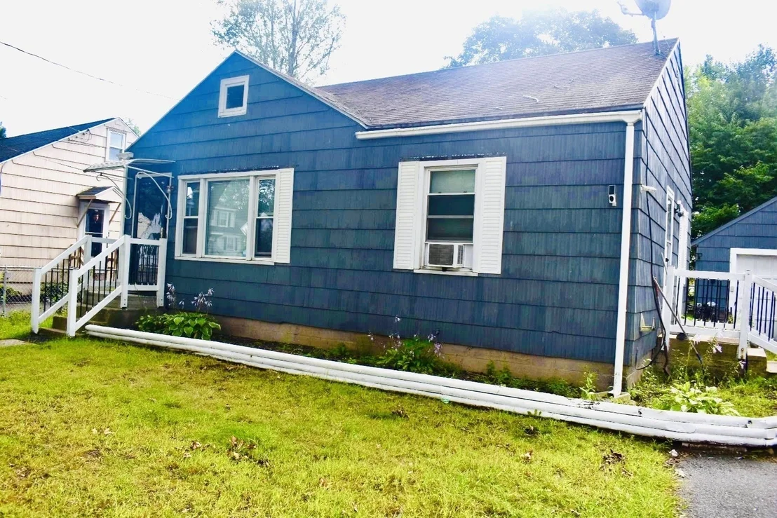 Photo of 54 Georgetown St