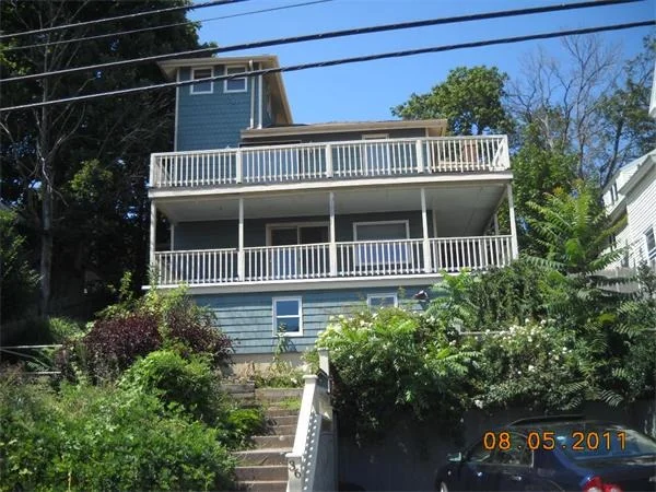 Photo of 36 Bay Street