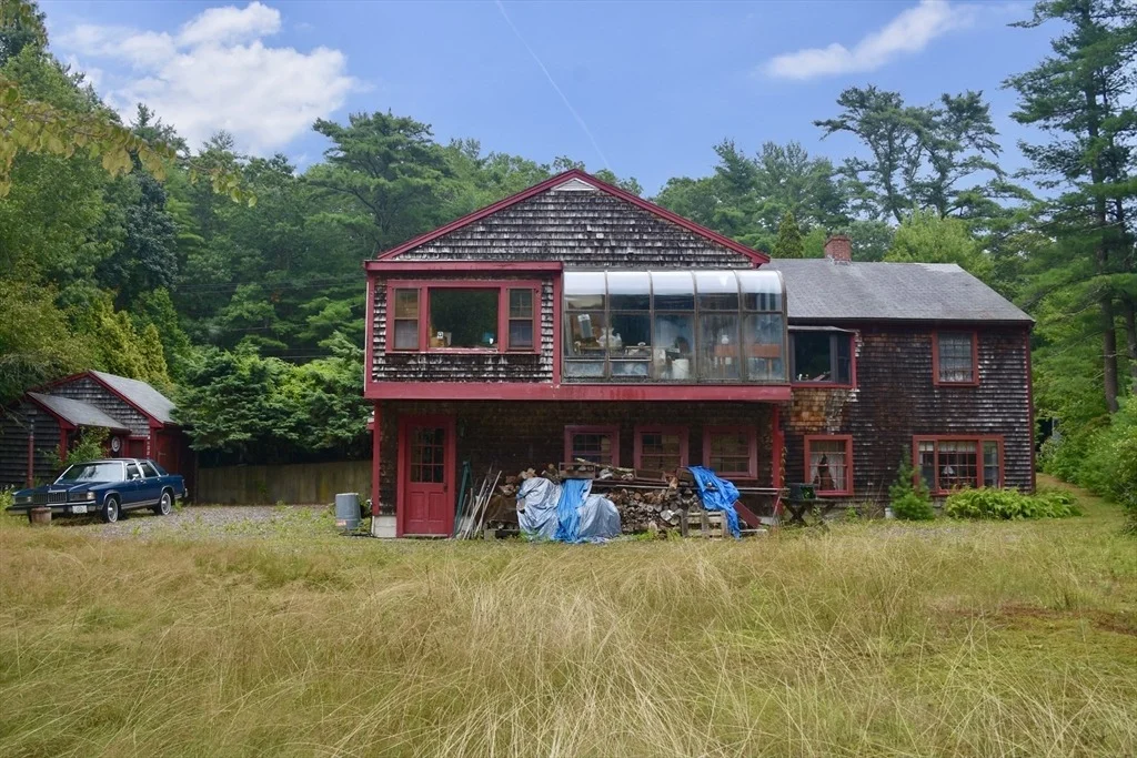 Photo of 1155 Main St