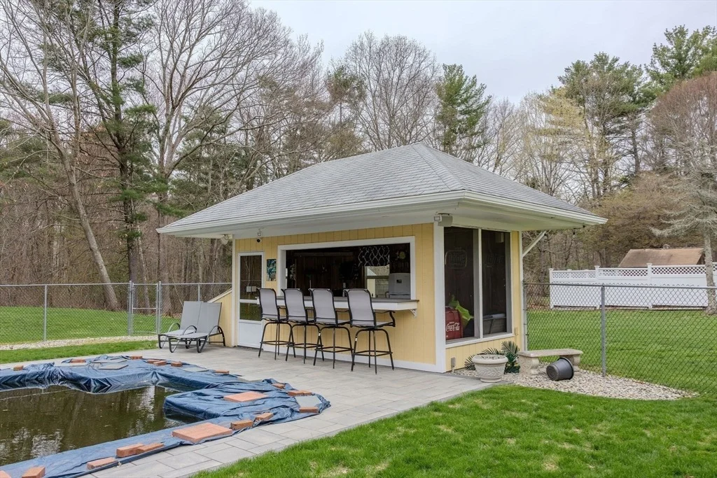 Photo of 46 Puritain Drive