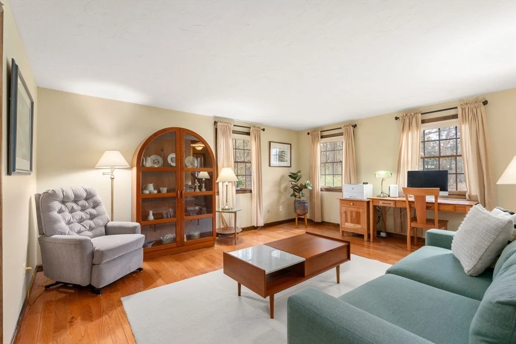 Photo of 71 Jennifer Drive
