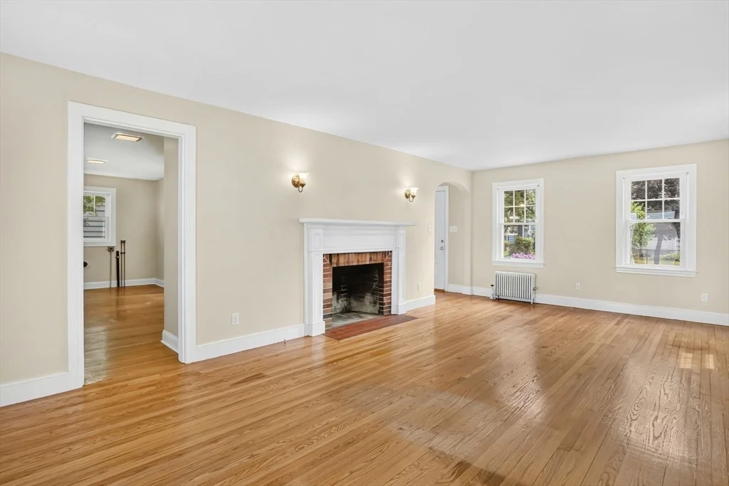 Photo of 82 Biltmore St