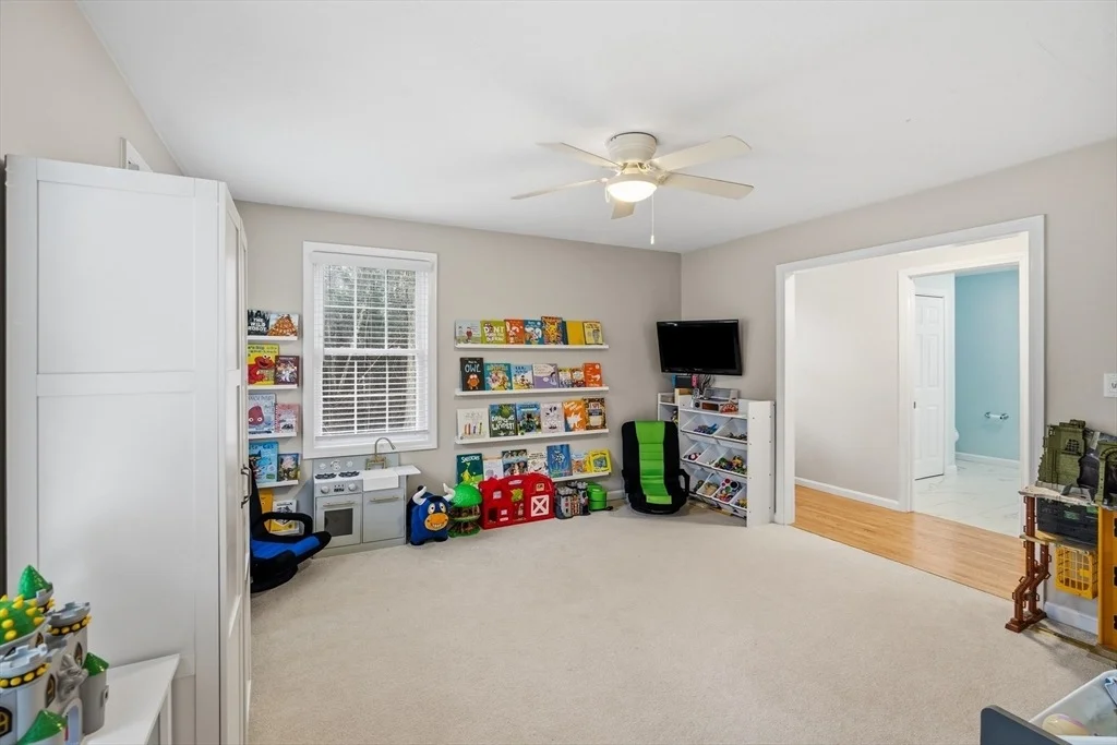 Photo of 380 Richardson Road