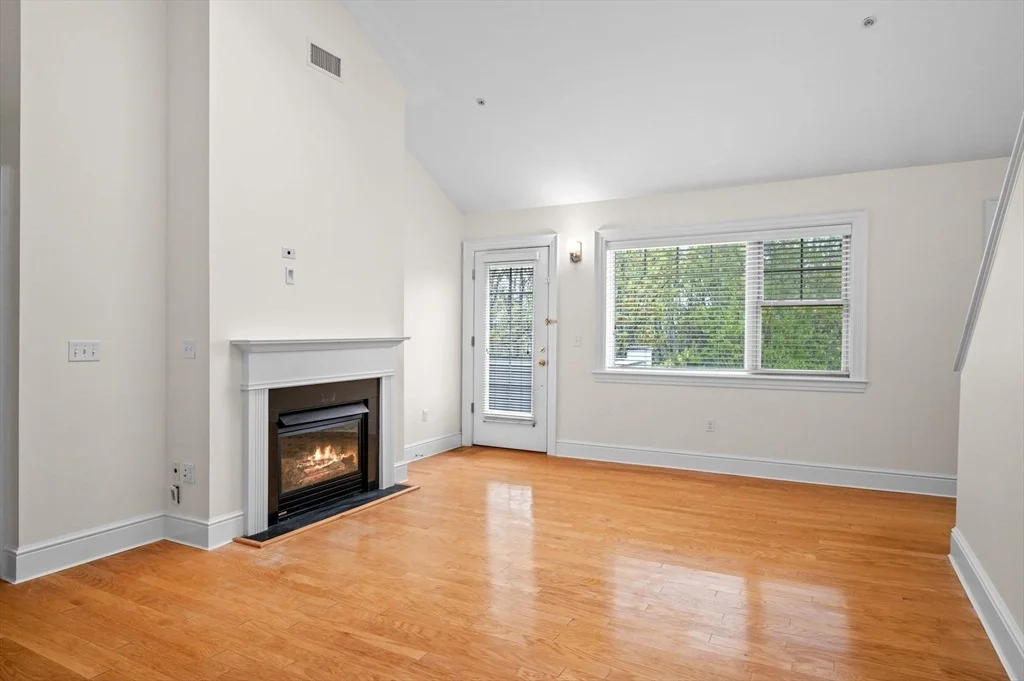 Photo of Unit 405 at 33 Intrepid Circle