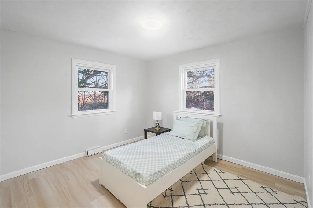 Photo of 22 Outlook Drive