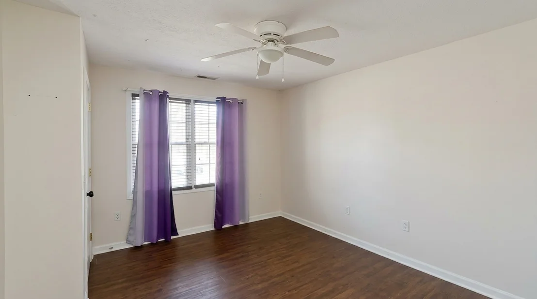 Photo of 31 Acrebrook Rd