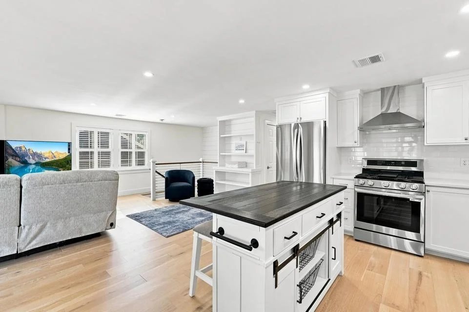 Photo of 33 Dexter Ave