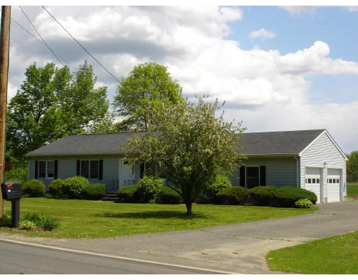 Photo of 63 River Drive