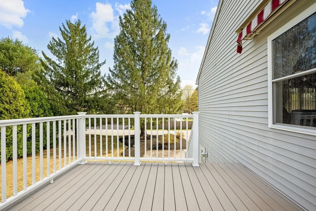 Photo of 8 Mayfair Circle