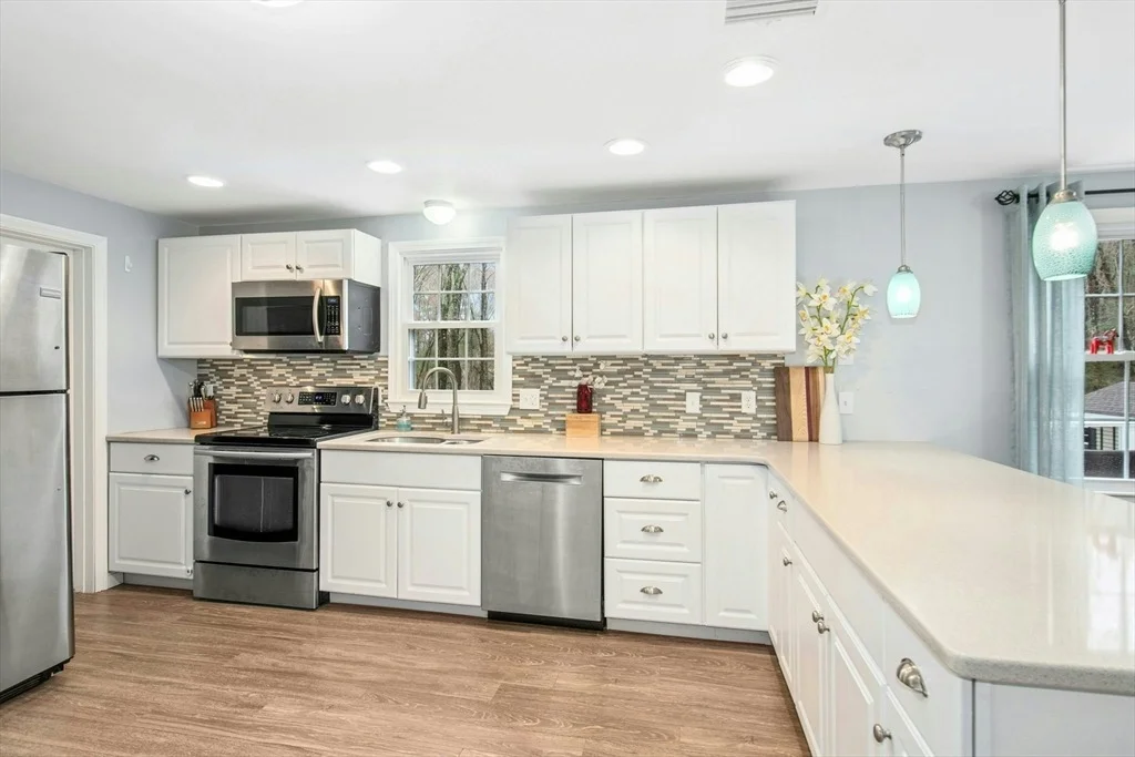 Photo of 22 Walter Dr
