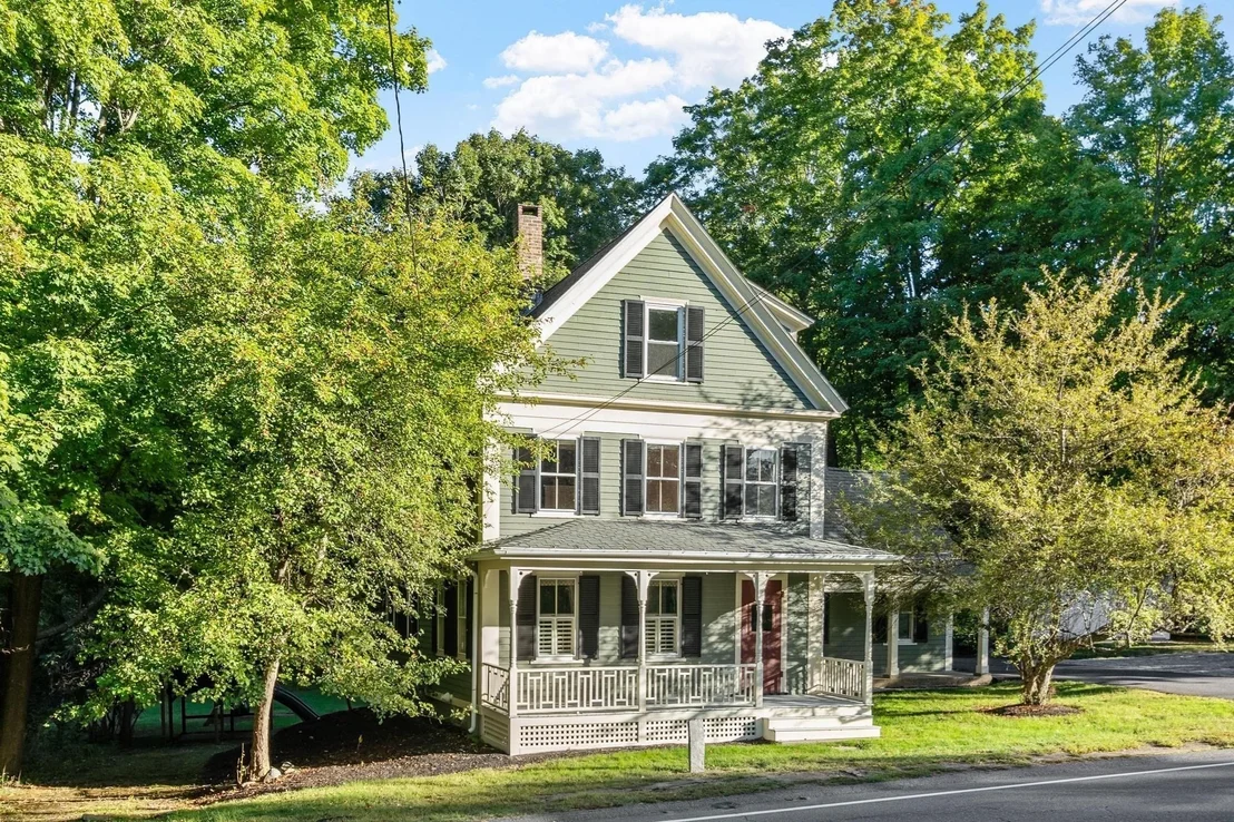 Photo of 517 Main Street